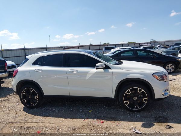 2018 MERCEDES-BENZ GLA 250 4MATIC
