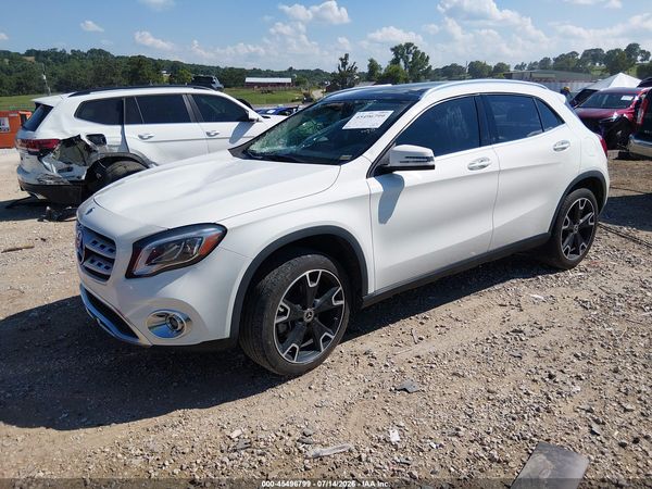 2018 MERCEDES-BENZ GLA 250 4MATIC