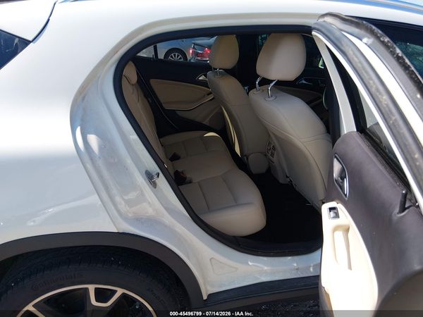 2018 MERCEDES-BENZ GLA 250 4MATIC