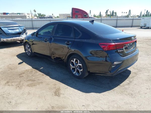 2019 KIA FORTE LXS