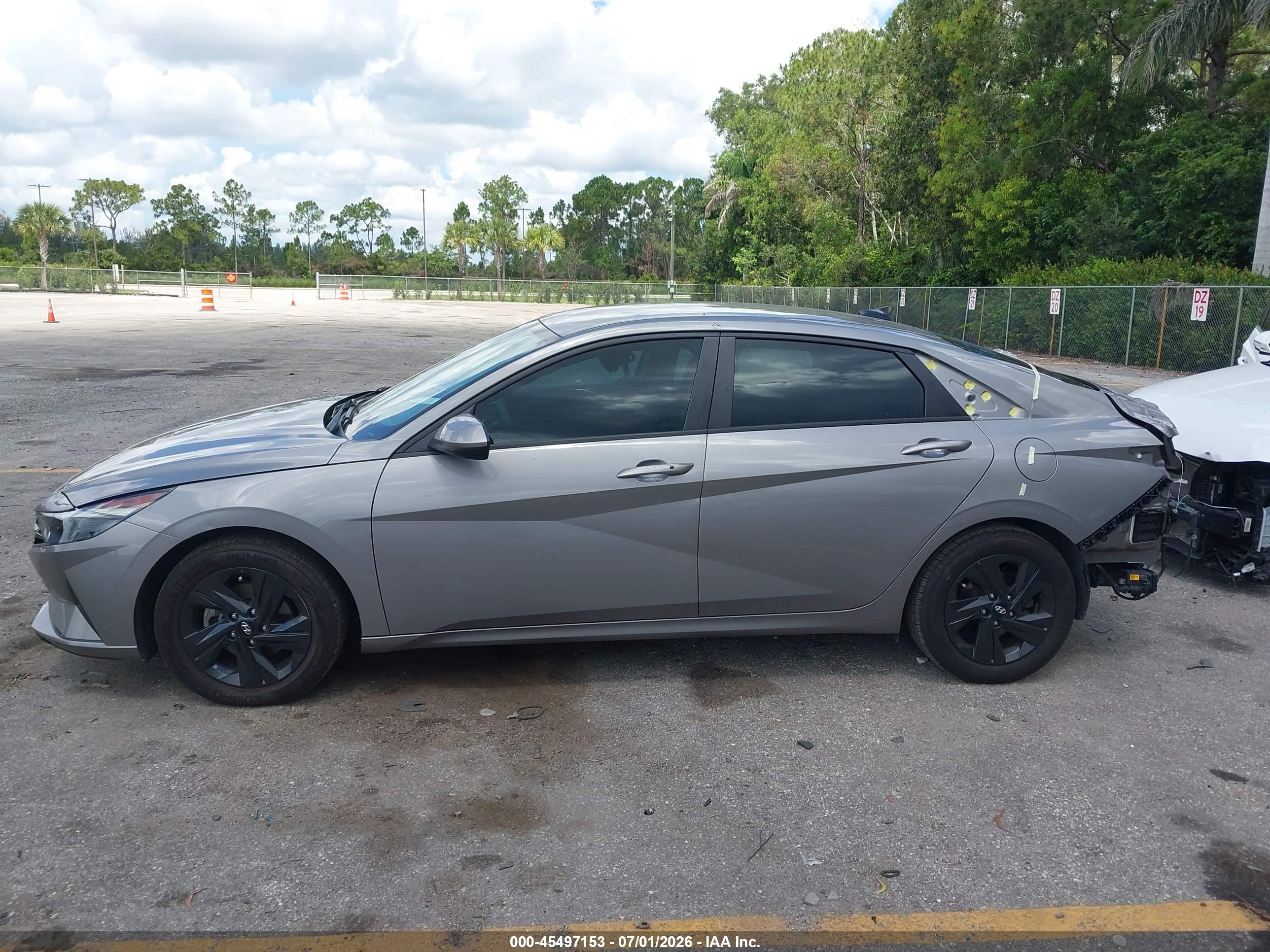 2023 HYUNDAI ELANTRA HYBRID BLUE