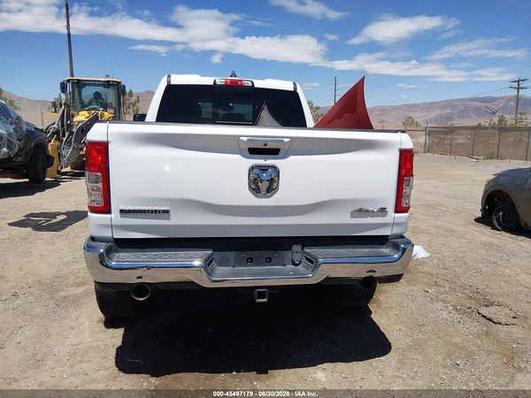 2020 RAM 1500 BIG HORN  4X4 6'4 BOX
