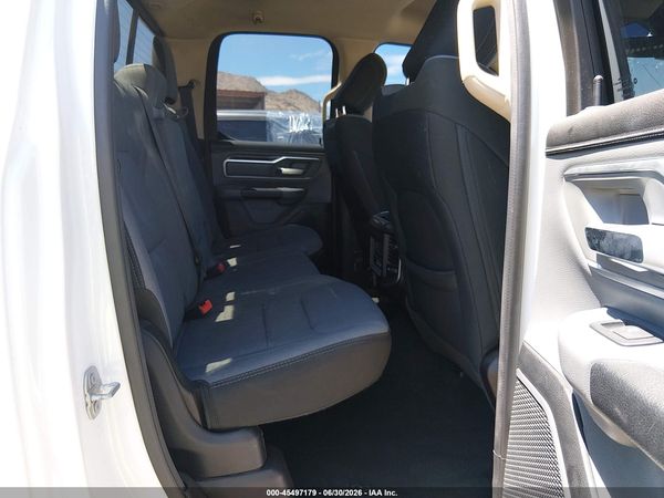 2020 RAM 1500 BIG HORN  4X4 6'4 BOX