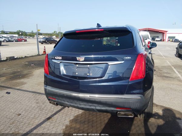 2017 CADILLAC XT5 STANDARD