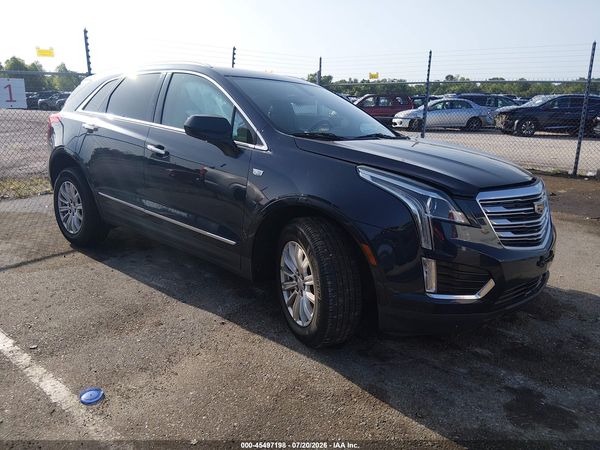 2017 CADILLAC XT5 STANDARD