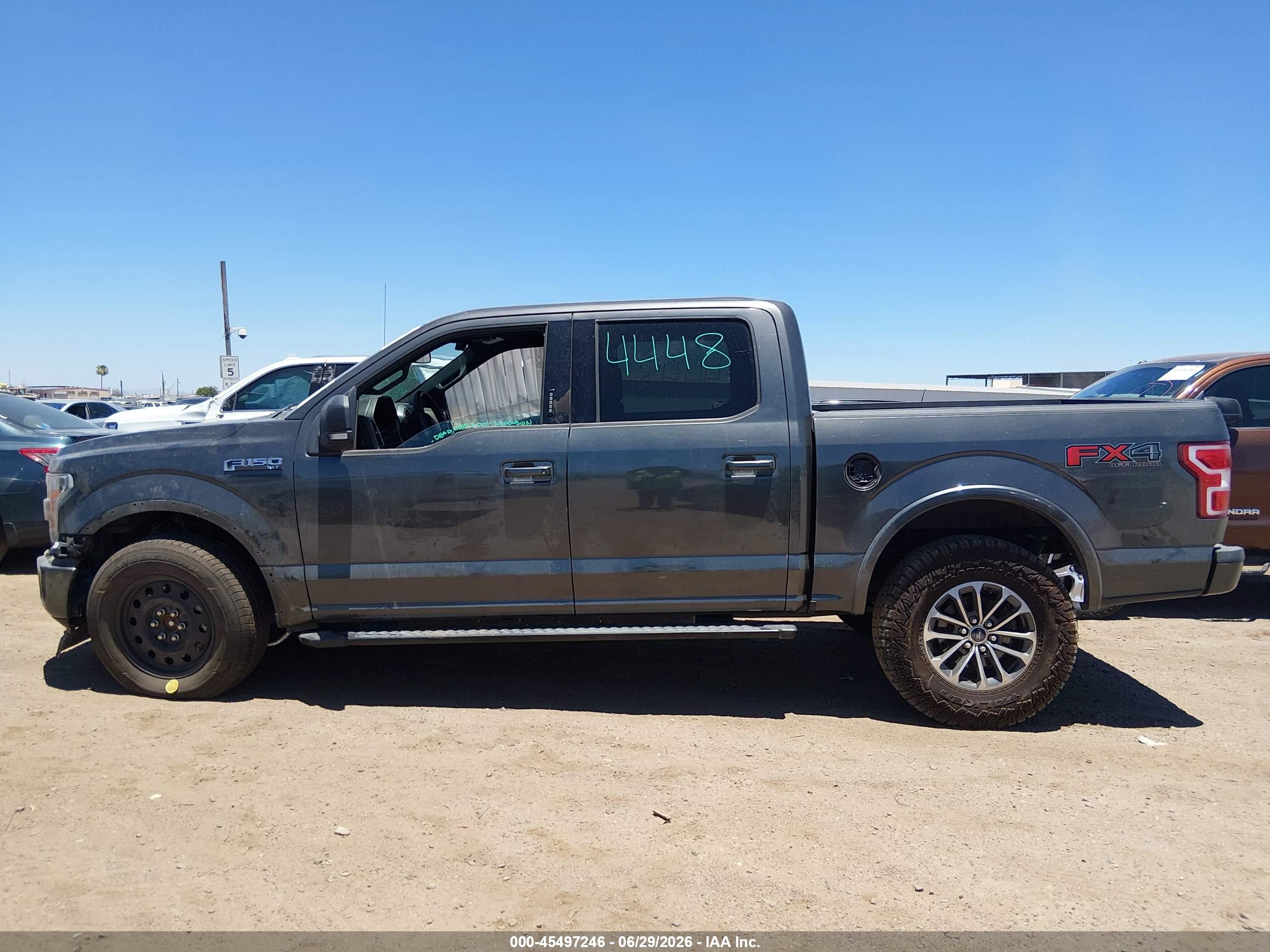 2019 FORD F-150 XLT