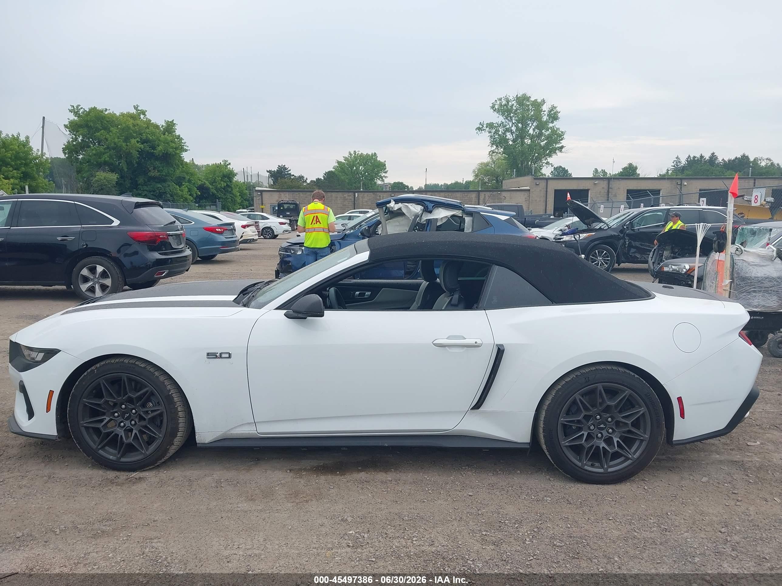 2024 FORD MUSTANG GT PREMIUM