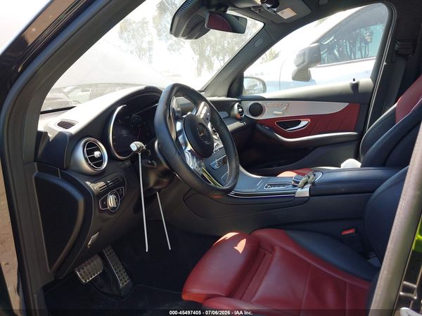 2022 MERCEDES-BENZ GLC 300 SUV