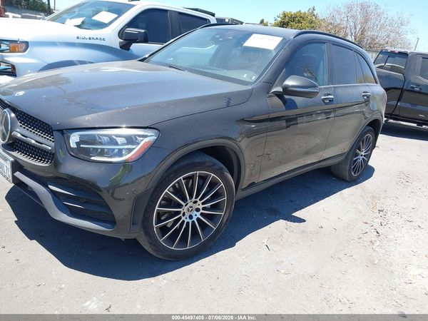 2022 MERCEDES-BENZ GLC 300 SUV