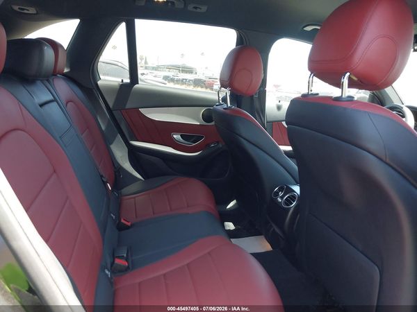 2022 MERCEDES-BENZ GLC 300 SUV