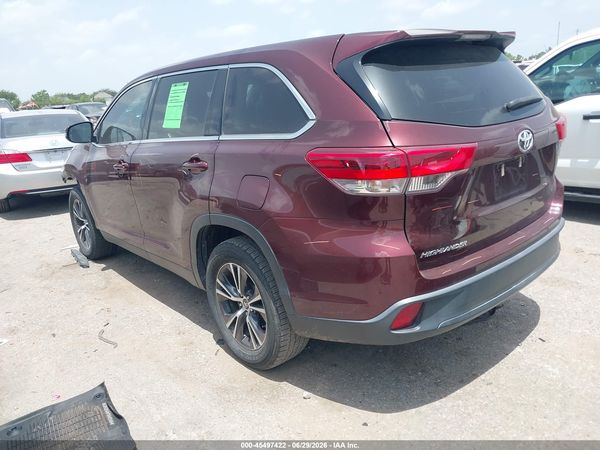 2019 TOYOTA HIGHLANDER LE