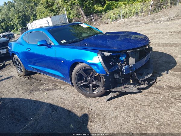 2018 CHEVROLET CAMARO 1LT — I1