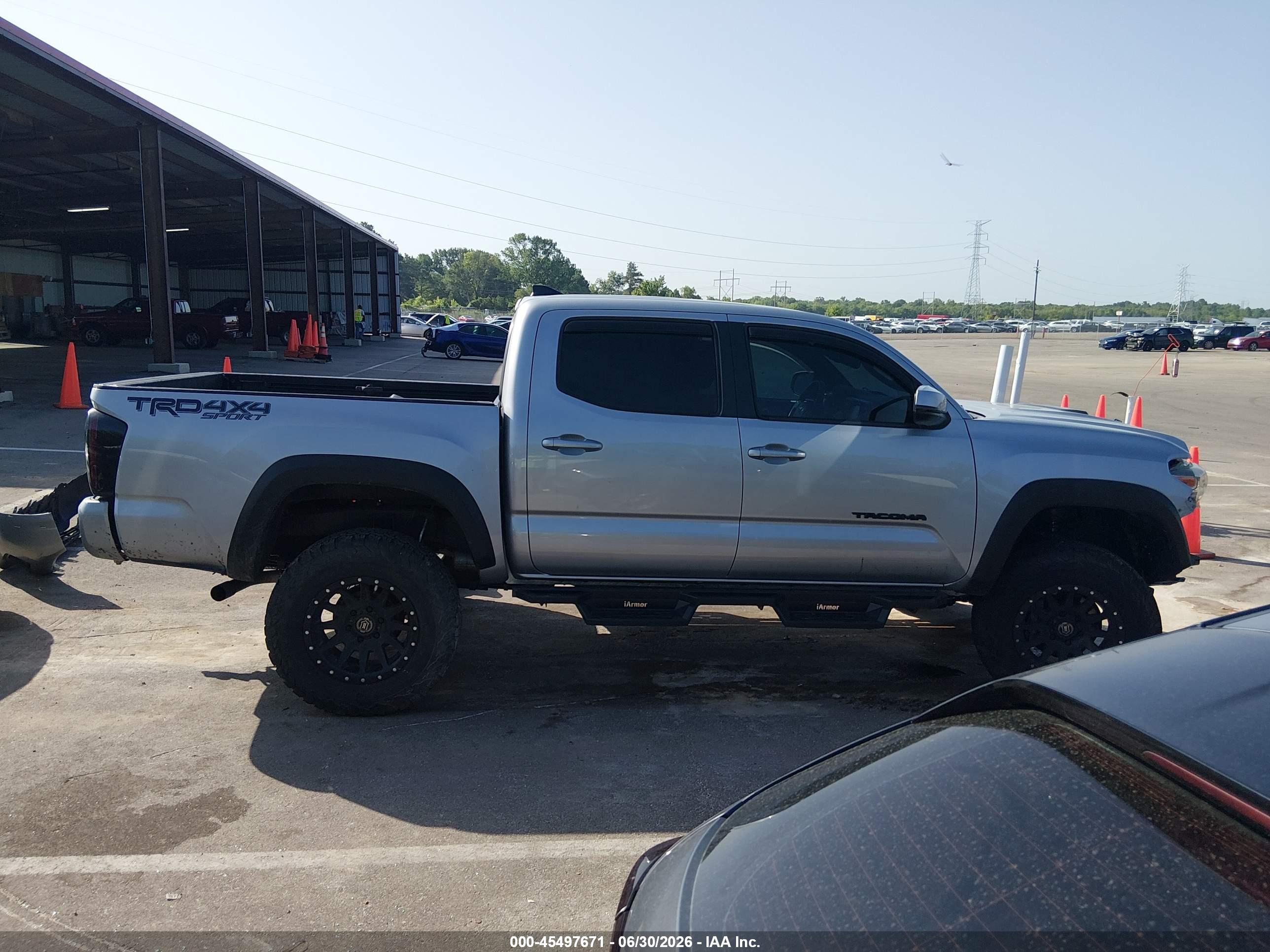 2018 TOYOTA TACOMA TRD SPORT
