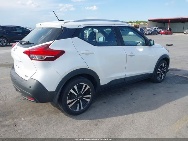 2020 NISSAN KICKS SV XTRONIC CVT