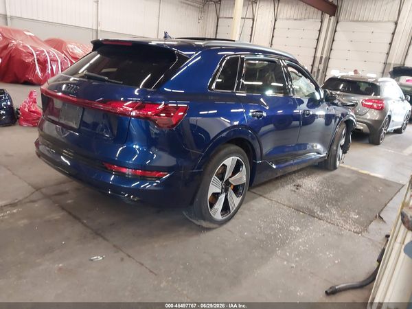 2022 AUDI E-TRON PREMIUM PLUS QUATTRO