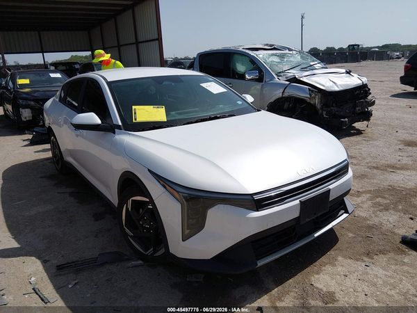 2025 KIA K4 EX