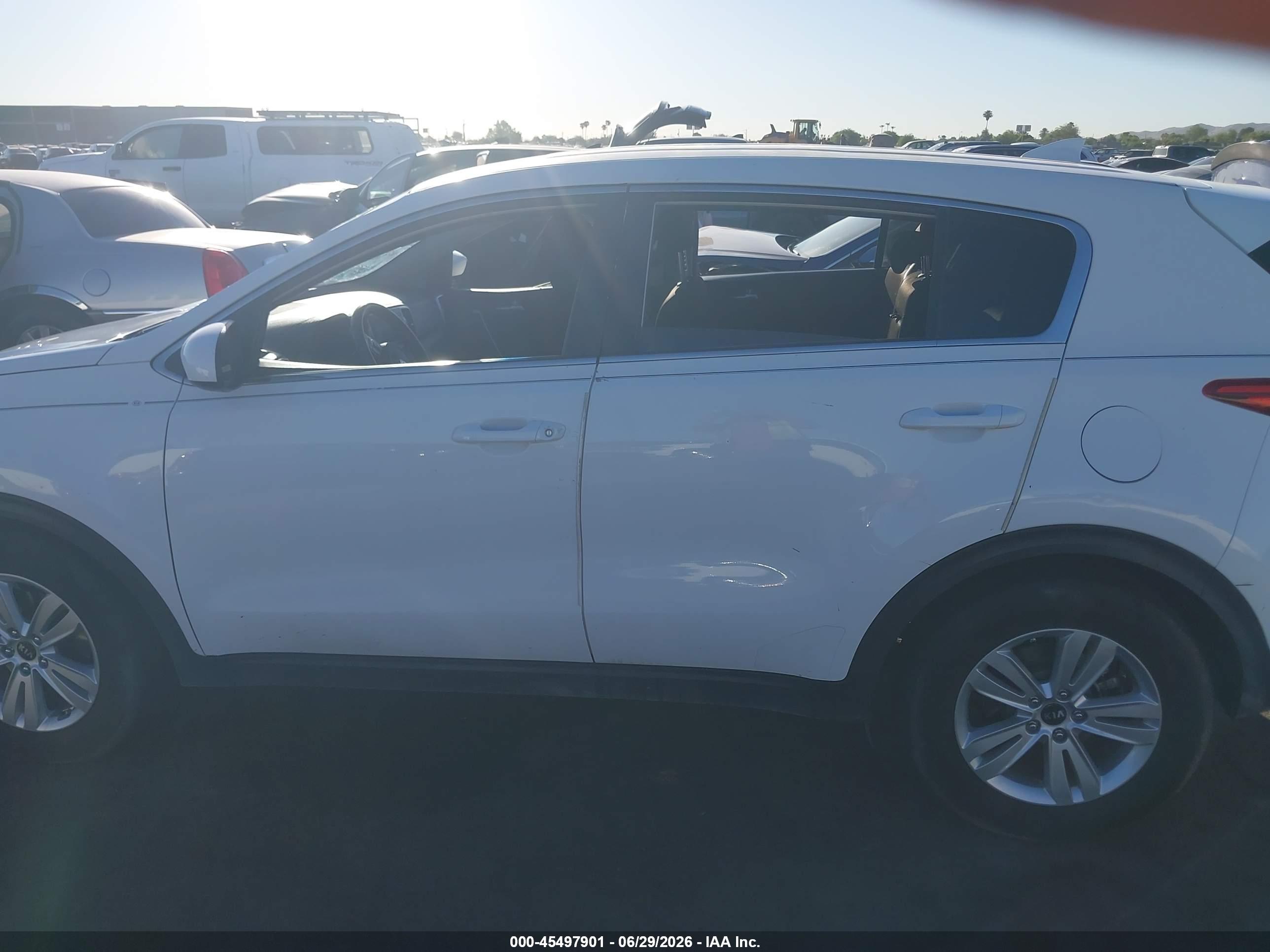 2017 KIA SPORTAGE LX