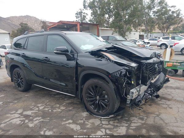2026 TOYOTA HIGHLANDER XSE
