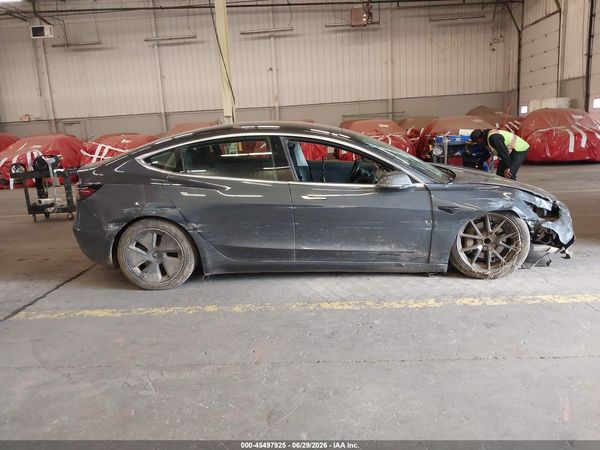 2018 TESLA MODEL 3 LONG RANGE/MID RANGE