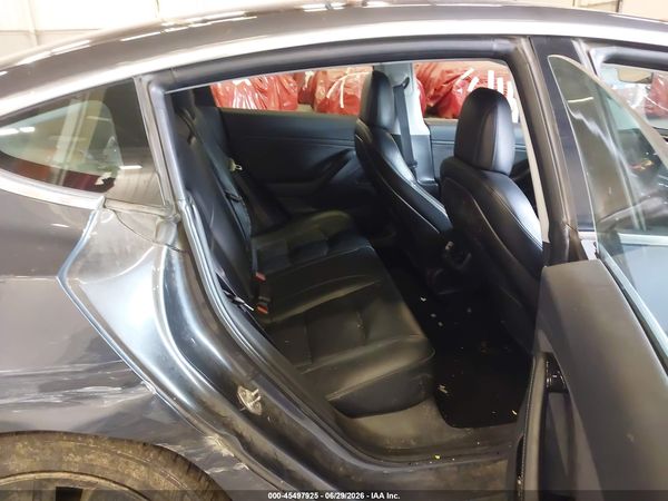2018 TESLA MODEL 3 LONG RANGE/MID RANGE