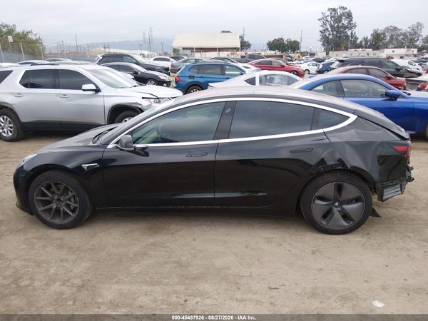 2018 TESLA MODEL 3 LONG RANGE/MID RANGE