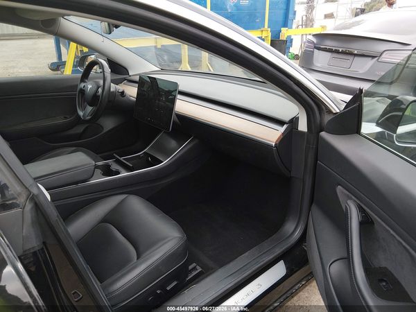 2018 TESLA MODEL 3 LONG RANGE/MID RANGE