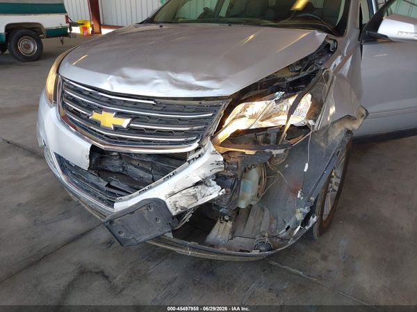 2015 CHEVROLET TRAVERSE LT — I6