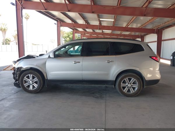 2015 CHEVROLET TRAVERSE LT — I117