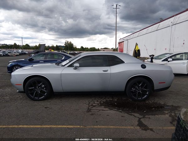 2021 DODGE CHALLENGER SXT