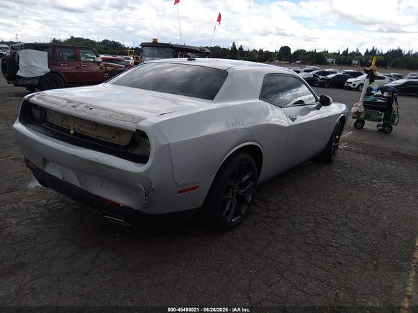 2021 DODGE CHALLENGER SXT