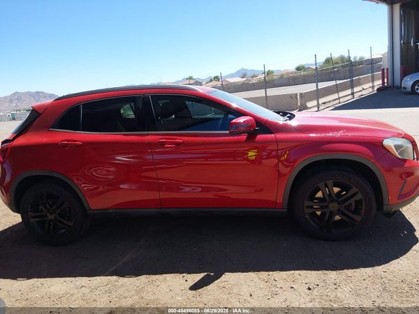2015 MERCEDES-BENZ GLA 250 4MATIC