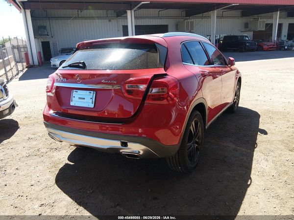 2015 MERCEDES-BENZ GLA 250 4MATIC
