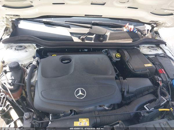 2016 MERCEDES-BENZ GLA 250 4MATIC