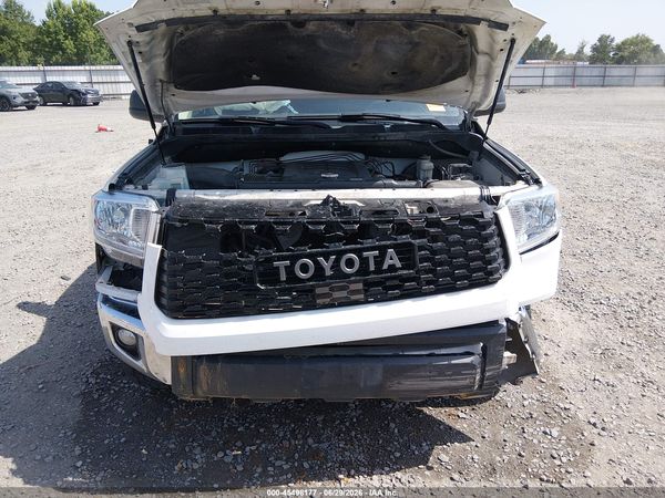 2018 TOYOTA TUNDRA SR5 5.7L V8