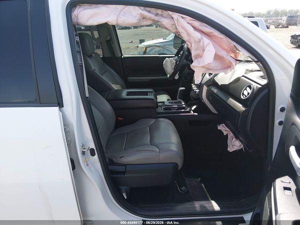 2018 TOYOTA TUNDRA SR5 5.7L V8