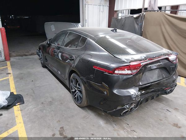 2022 KIA STINGER GT-LINE