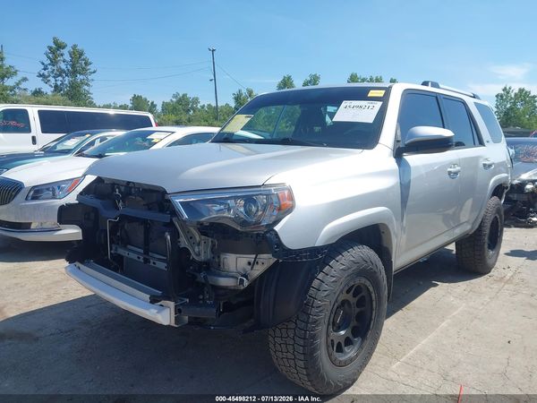 2021 TOYOTA 4RUNNER SR5