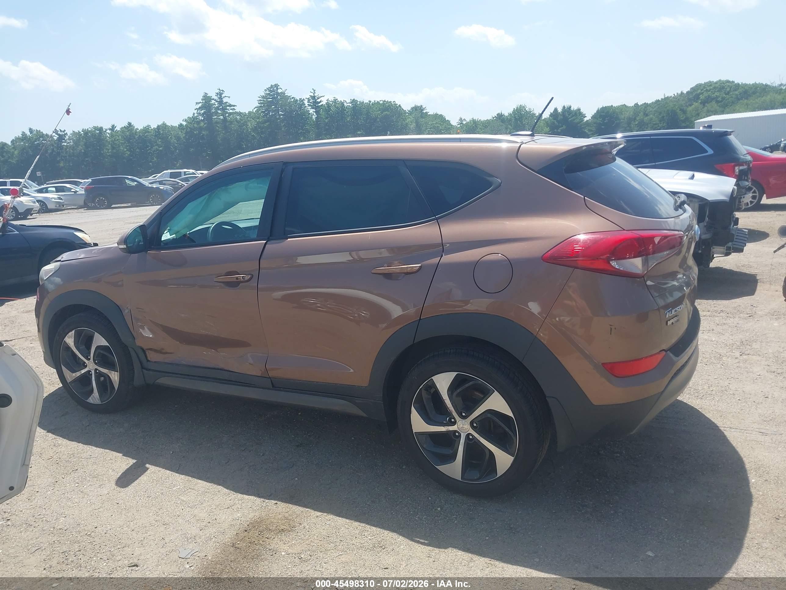 2016 HYUNDAI TUCSON SPORT