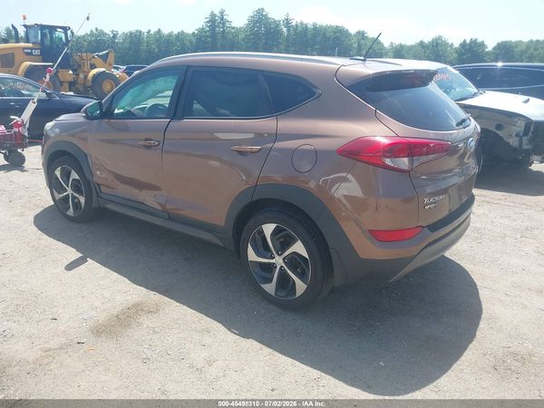 2016 HYUNDAI TUCSON SPORT