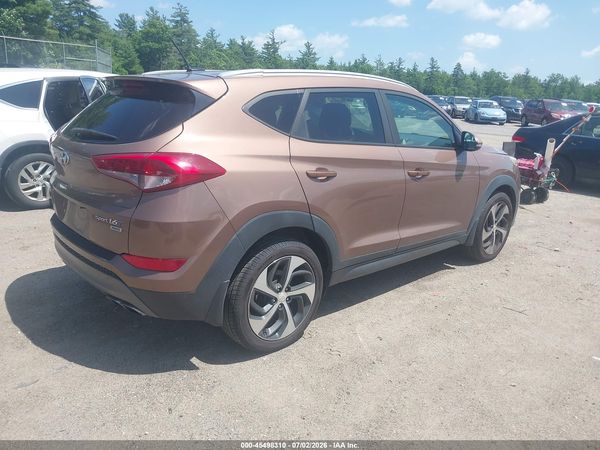 2016 HYUNDAI TUCSON SPORT