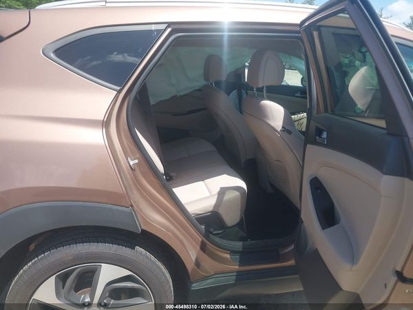 2016 HYUNDAI TUCSON SPORT