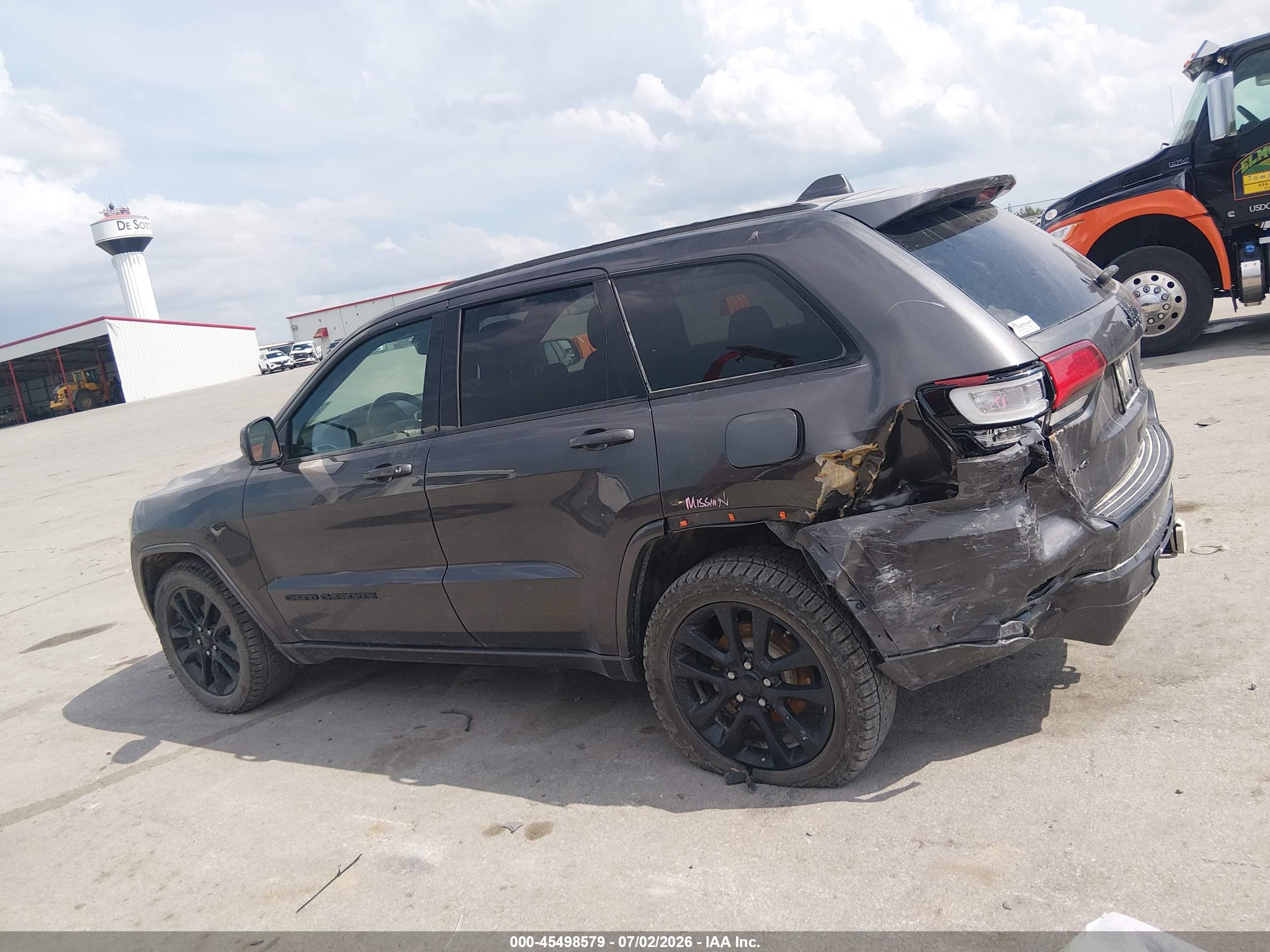 2017 JEEP GRAND CHEROKEE ALTITUDE 4X4