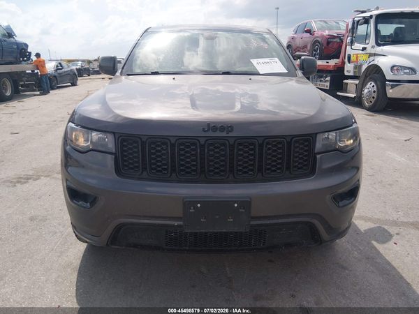 2017 JEEP GRAND CHEROKEE ALTITUDE 4X4