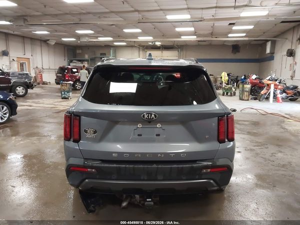 2021 KIA SORENTO S