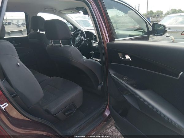 2017 KIA SORENTO 2.4L LX