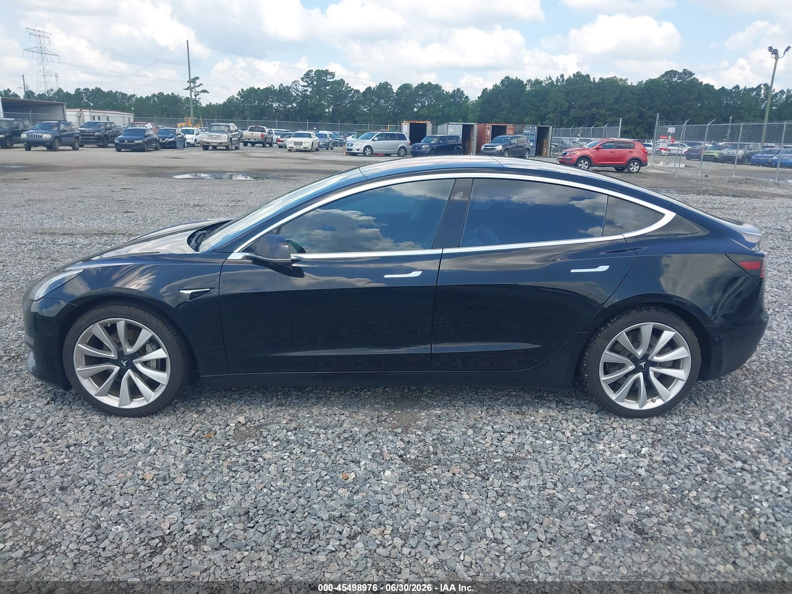 2018 TESLA MODEL 3 LONG RANGE/MID RANGE