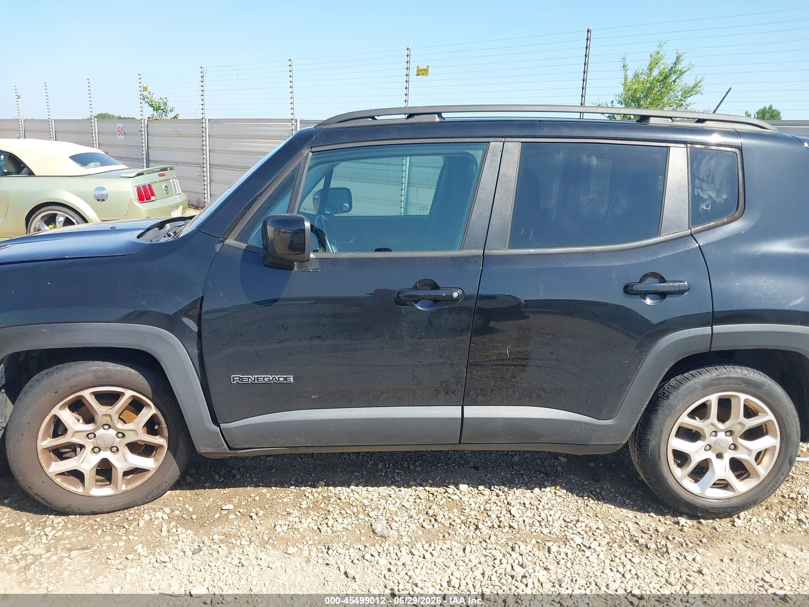 2017 JEEP RENEGADE LATITUDE