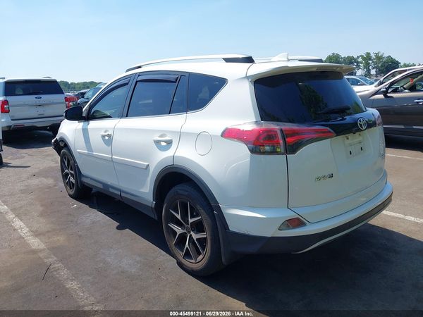 2018 TOYOTA RAV4 SE
