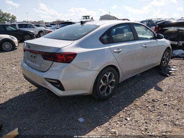 2021 KIA FORTE LXS