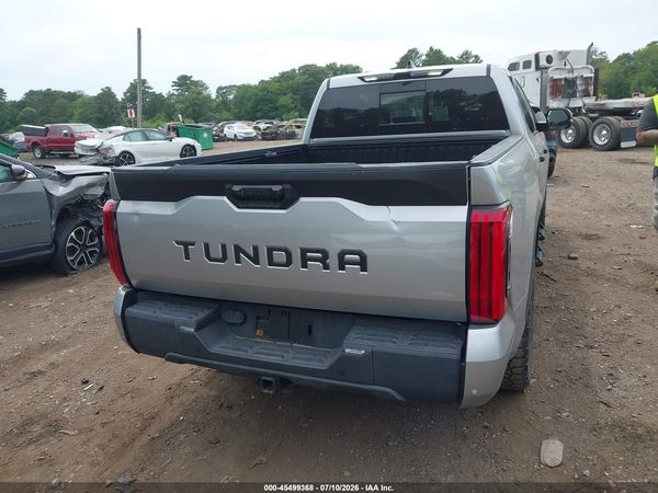 2023 TOYOTA TUNDRA SR5